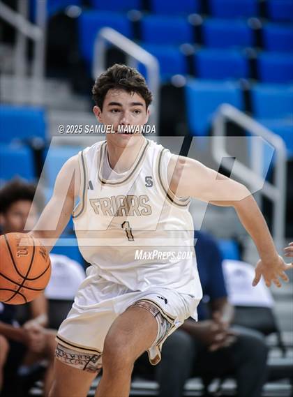 Thumbnail 3 in Loyola vs Servite photogallery.