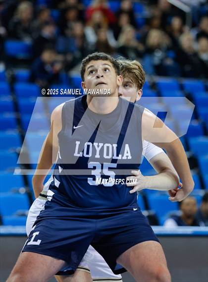 Thumbnail 3 in Loyola vs Servite photogallery.