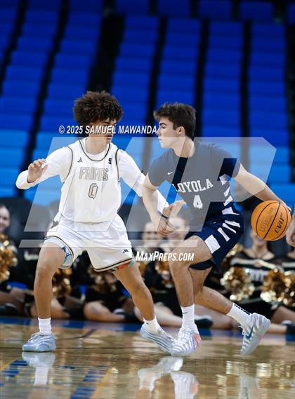 Thumbnail 3 in Loyola vs Servite photogallery.