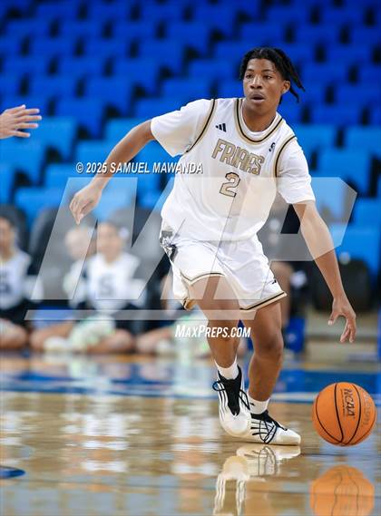 Thumbnail 1 in Loyola vs Servite photogallery.