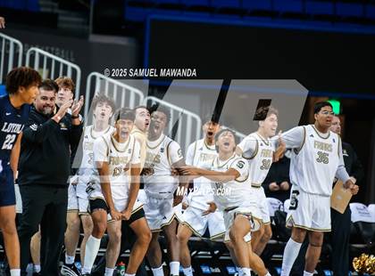 Thumbnail 3 in Loyola vs Servite photogallery.