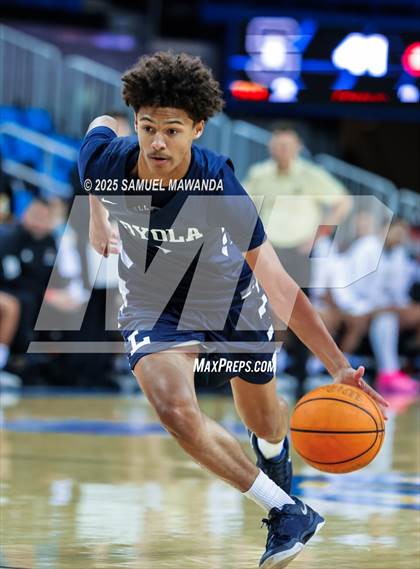 Thumbnail 2 in Loyola vs Servite photogallery.