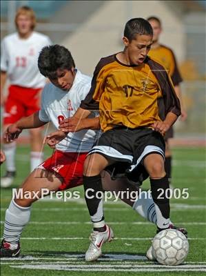 Thumbnail 3 in Oakdale vs Buhach Colony (D3 Section Final) photogallery.