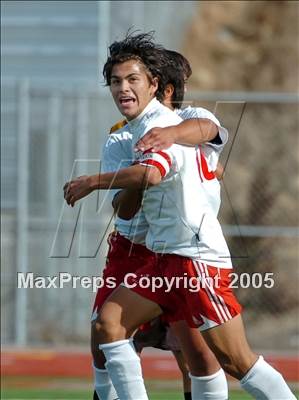 Thumbnail 2 in Oakdale vs Buhach Colony (D3 Section Final) photogallery.