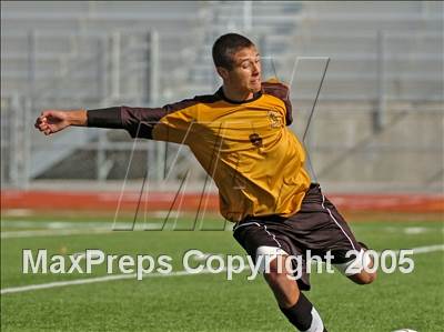 Thumbnail 2 in Oakdale vs Buhach Colony (D3 Section Final) photogallery.