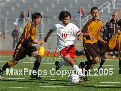 Thumbnail 2 in Oakdale vs Buhach Colony (D3 Section Final) photogallery.