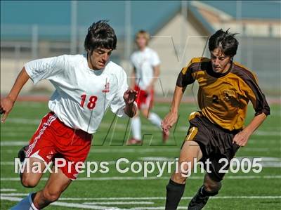 Thumbnail 2 in Oakdale vs Buhach Colony (D3 Section Final) photogallery.