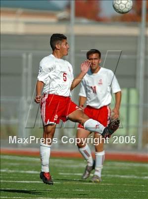 Thumbnail 2 in Oakdale vs Buhach Colony (D3 Section Final) photogallery.
