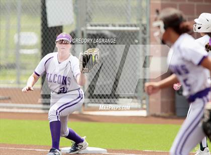 Thumbnail 1 in Timber Creek vs Lake Ridge (UIL 6A Area Playoffs Division I) Game 3 photogallery.