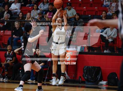 Thumbnail 1 in Comanche vs. Vernon photogallery.