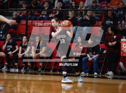 Thumbnail 3 in Comanche vs. Vernon photogallery.
