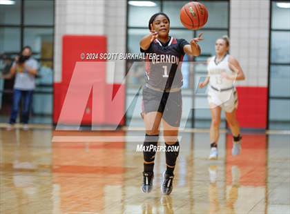 Thumbnail 3 in Comanche vs. Vernon photogallery.