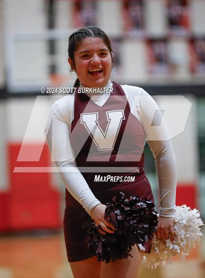Thumbnail 2 in Comanche vs. Vernon photogallery.