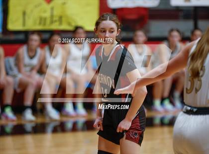 Thumbnail 3 in Comanche vs. Vernon photogallery.