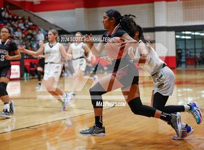 Thumbnail 1 in Comanche vs. Vernon photogallery.