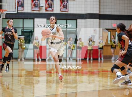 Thumbnail 1 in Comanche vs. Vernon photogallery.