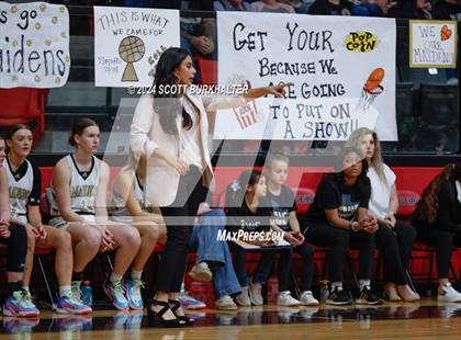Thumbnail 3 in Comanche vs. Vernon photogallery.