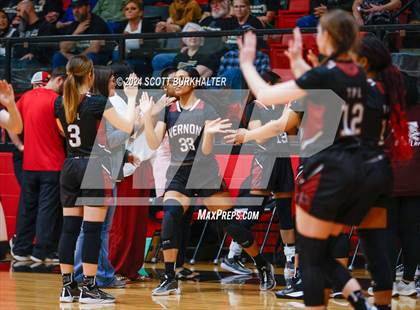 Thumbnail 3 in Comanche vs. Vernon photogallery.