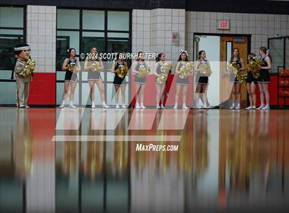 Thumbnail 2 in Comanche vs. Vernon photogallery.