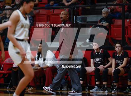 Thumbnail 3 in Comanche vs. Vernon photogallery.