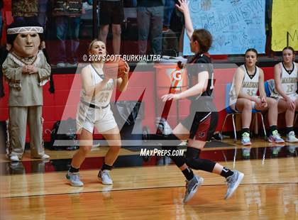 Thumbnail 1 in Comanche vs. Vernon photogallery.