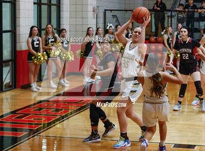 Thumbnail 1 in Comanche vs. Vernon photogallery.