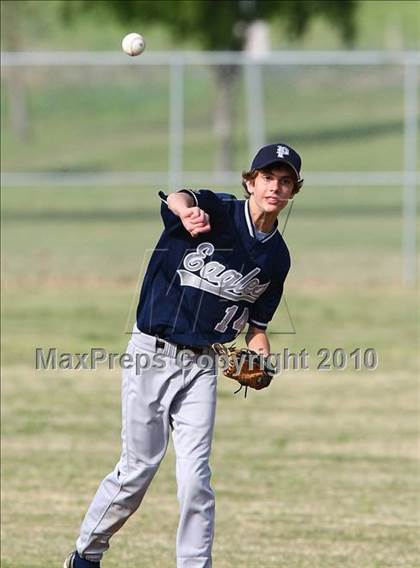 Thumbnail 3 in Carrollton Christian Academy vs Prince of Peace photogallery.