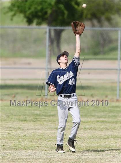 Thumbnail 2 in Carrollton Christian Academy vs Prince of Peace photogallery.