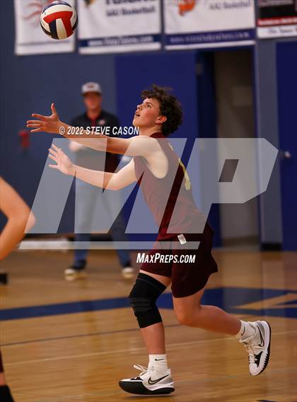 Thumbnail 1 in Whitney @ Vista del Lago photogallery.
