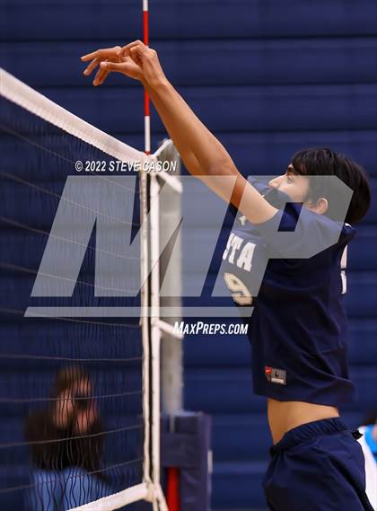Thumbnail 1 in Whitney @ Vista del Lago photogallery.