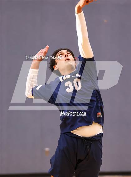 Thumbnail 1 in Whitney @ Vista del Lago photogallery.