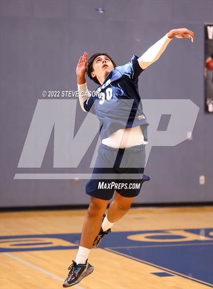 Thumbnail 2 in Whitney @ Vista del Lago photogallery.
