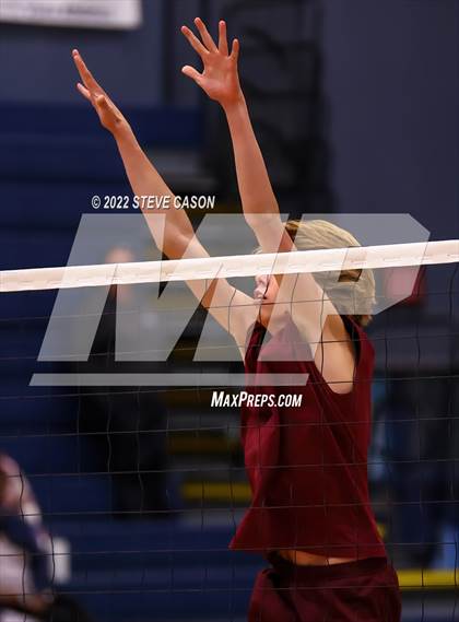 Thumbnail 2 in Whitney @ Vista del Lago photogallery.