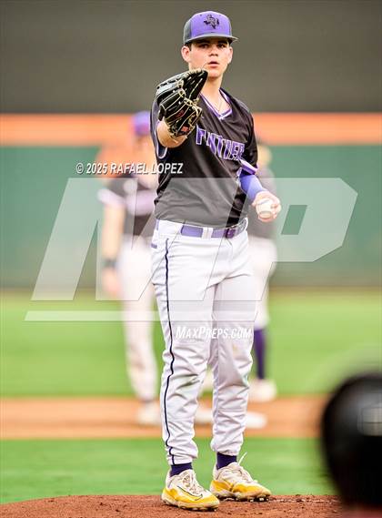 Thumbnail 2 in Kingwood Park vs. Liberty Hill (UIL Baseball 5A D2 Semifinal) photogallery.