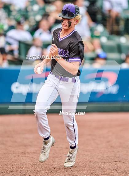 Thumbnail 1 in Kingwood Park vs. Liberty Hill (UIL Baseball 5A D2 Semifinal) photogallery.