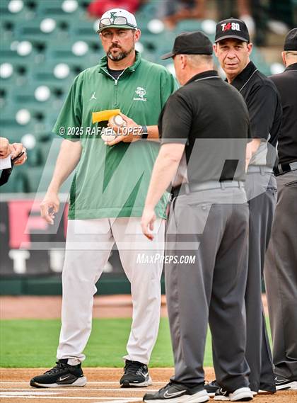 Thumbnail 2 in Kingwood Park vs. Liberty Hill (UIL Baseball 5A D2 Semifinal) photogallery.