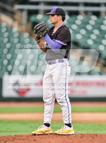 Thumbnail 2 in Kingwood Park vs. Liberty Hill (UIL Baseball 5A D2 Semifinal) photogallery.