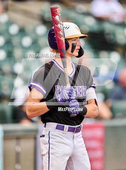 Thumbnail 3 in Kingwood Park vs. Liberty Hill (UIL Baseball 5A D2 Semifinal) photogallery.
