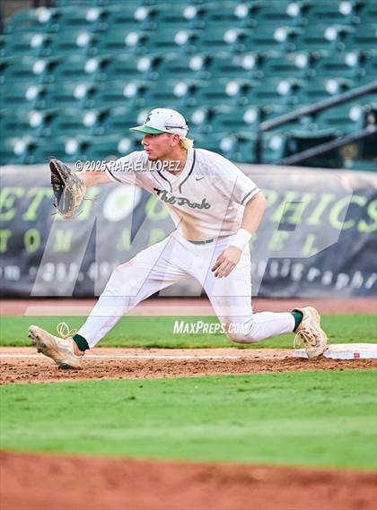 Thumbnail 3 in Kingwood Park vs. Liberty Hill (UIL Baseball 5A D2 Semifinal) photogallery.