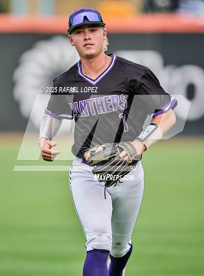 Thumbnail 3 in Kingwood Park vs. Liberty Hill (UIL Baseball 5A D2 Semifinal) photogallery.