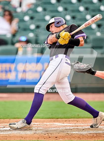 Thumbnail 2 in Kingwood Park vs. Liberty Hill (UIL Baseball 5A D2 Semifinal) photogallery.