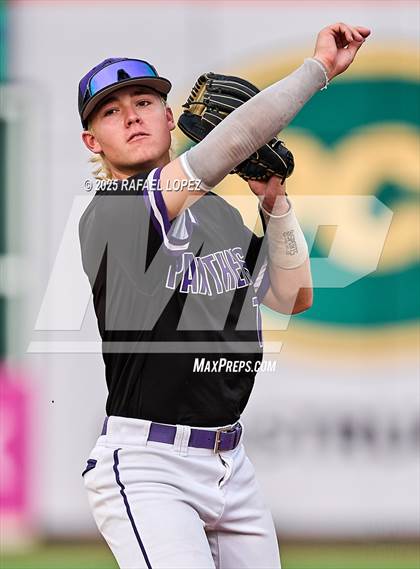 Thumbnail 3 in Kingwood Park vs. Liberty Hill (UIL Baseball 5A D2 Semifinal) photogallery.