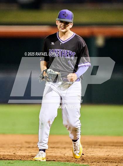 Thumbnail 2 in Kingwood Park vs. Liberty Hill (UIL Baseball 5A D2 Semifinal) photogallery.