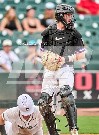 Thumbnail 2 in Kingwood Park vs. Liberty Hill (UIL Baseball 5A D2 Semifinal) photogallery.