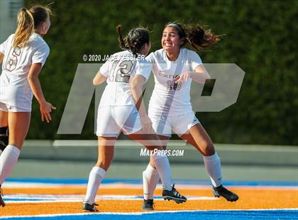 Thumbnail 1 in Oxnard @ Chaminade (CIF SoCal Regional D3 Final) photogallery.