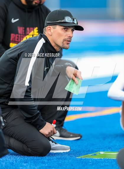 Thumbnail 2 in Oxnard @ Chaminade (CIF SoCal Regional D3 Final) photogallery.