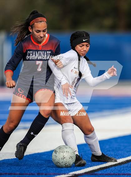 Thumbnail 3 in Oxnard @ Chaminade (CIF SoCal Regional D3 Final) photogallery.