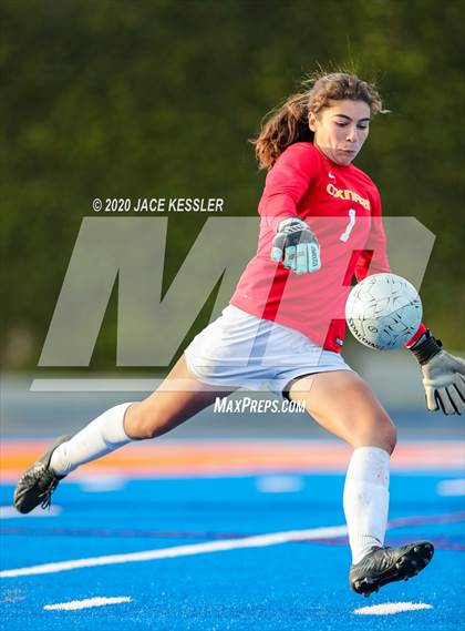 Thumbnail 3 in Oxnard @ Chaminade (CIF SoCal Regional D3 Final) photogallery.