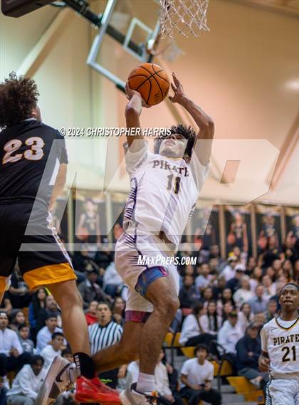 Thumbnail 2 in Firebaugh vs San Pedro (CIF Division 5 Round 3) photogallery.