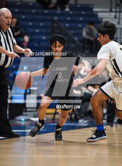 Thumbnail 2 in Old Bridge vs Marlboro (Shore Classic Showcase) photogallery.